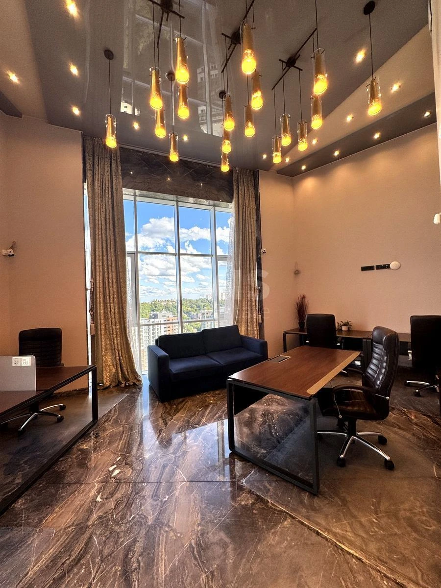Office vul. Lypkivs'kogo Vasylja Mytropolyta 16В, 248m2694108