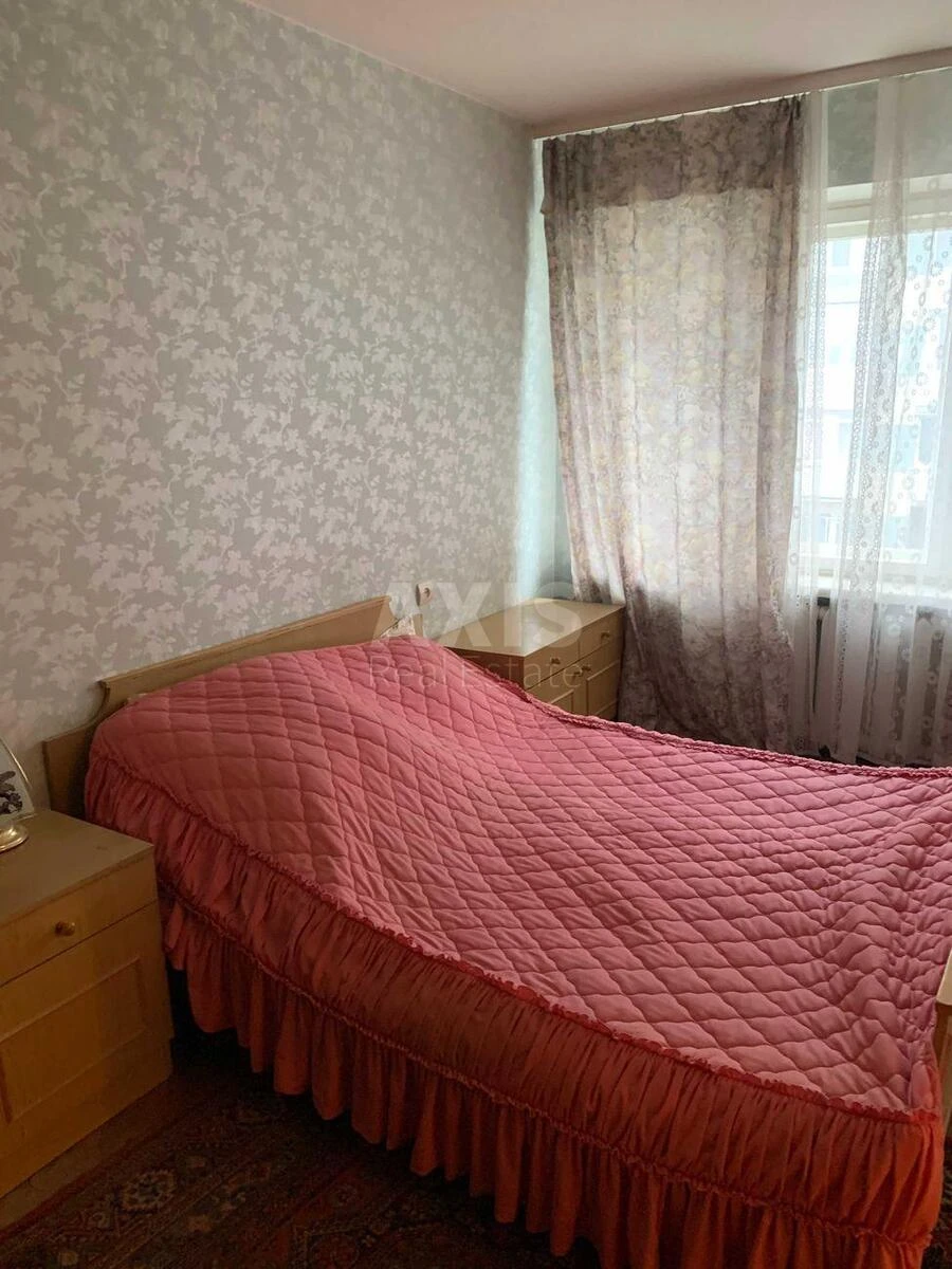2k apartment prov. Gordienka Kostjantyna 1А709334