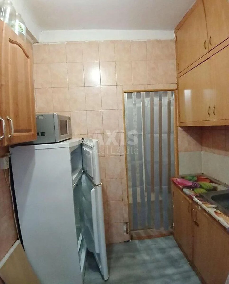 2к квартира ул. Ушинского 3651840