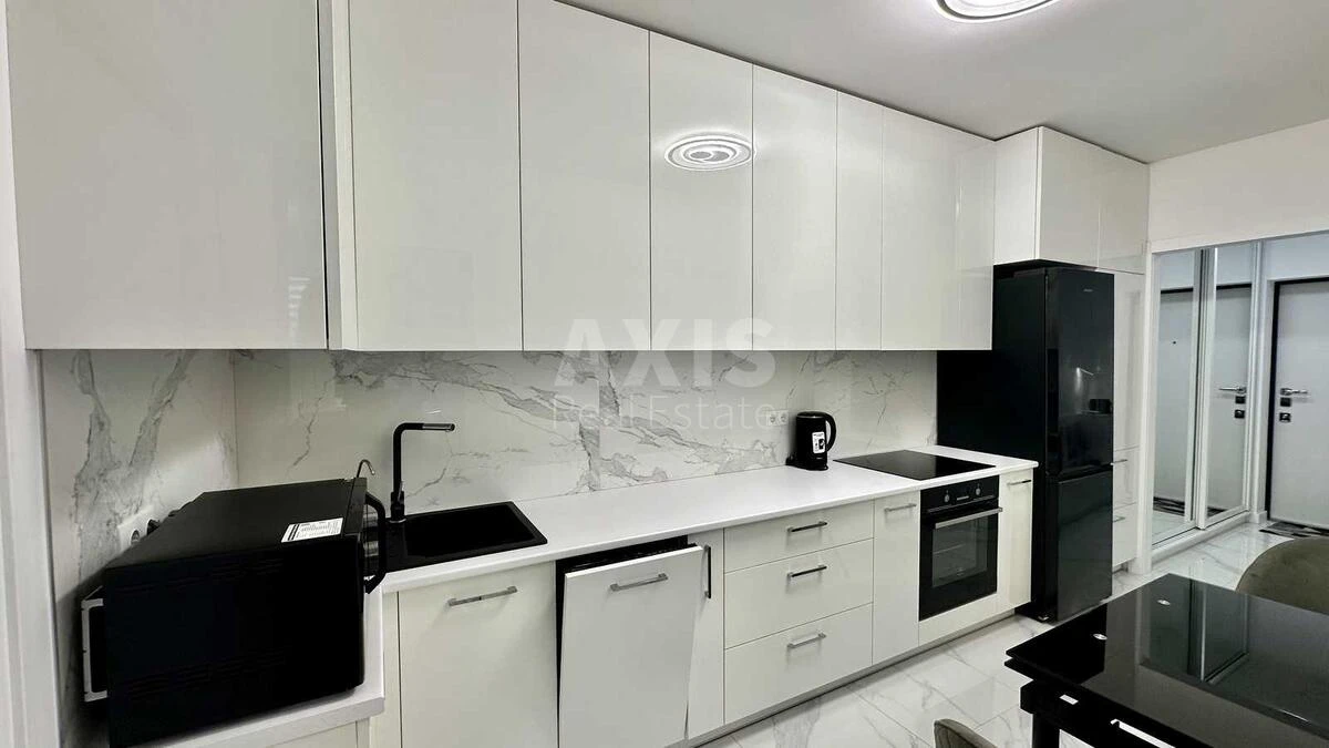 2k apartment vul. Glybochyc'ka 737133916