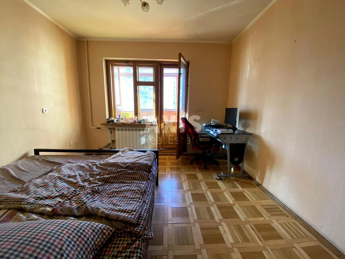5k apartment vul. Александры Эстер 10/87665321