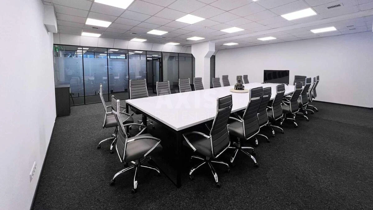 Office vul. Degtjarivs'ka 52, 398m264885