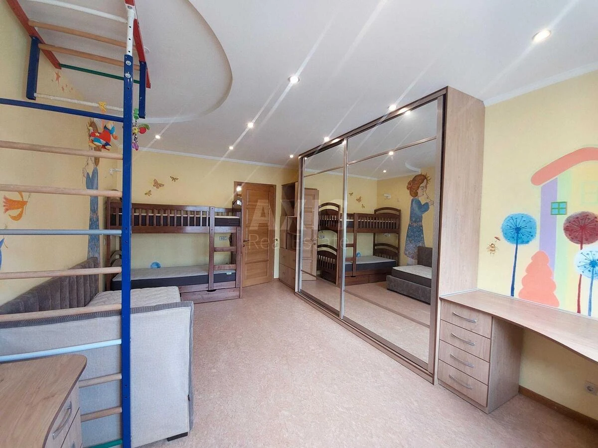 3k apartment vul. Yulia Zdanovska 54А696617