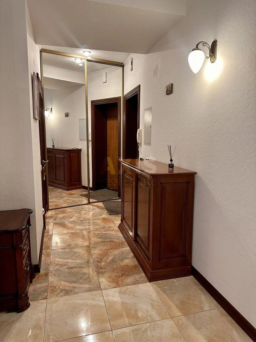 3k apartment vul. Polupanova 106494313