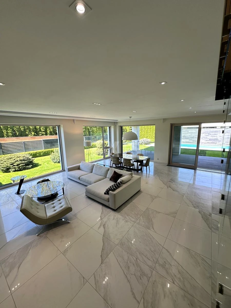 House vul. Central'na, 500m2, Kyiv city7019420