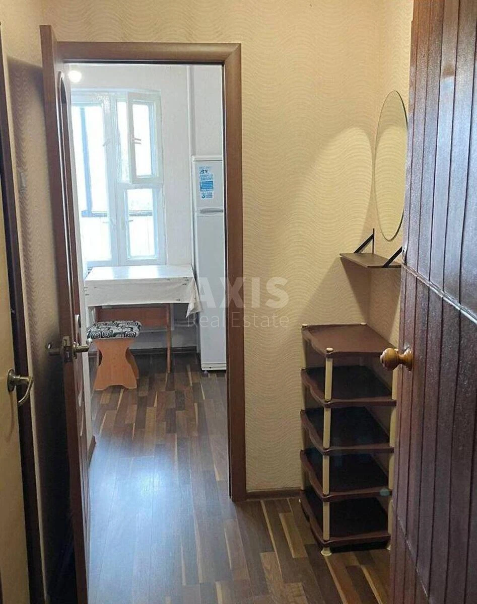 1k apartment vul. Verbyc'kogo Arhitektora 13717163
