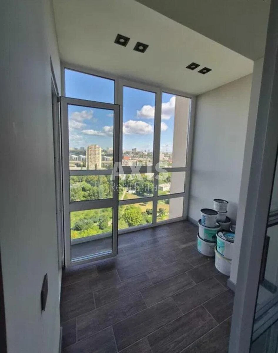 3k apartment vul. Garmatna Thirty-eight B699428