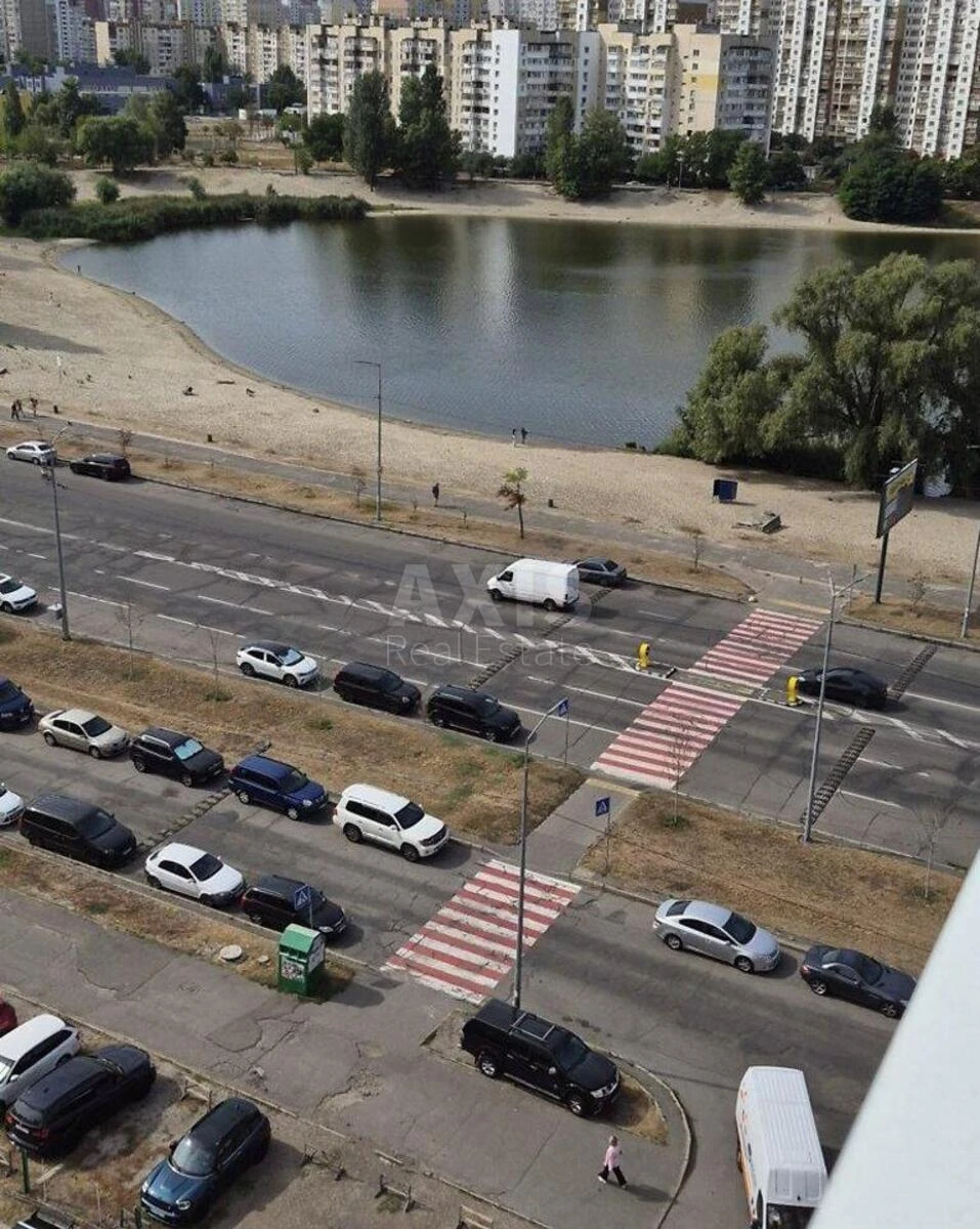 2k apartment vul. Revuc'kogo 9714348