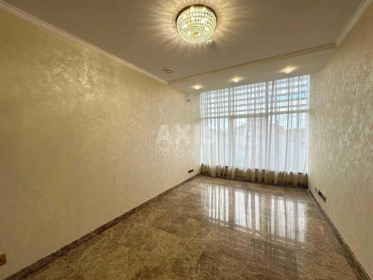 Office vul. Verhn'ogirs'ka 7, 1000m26697820