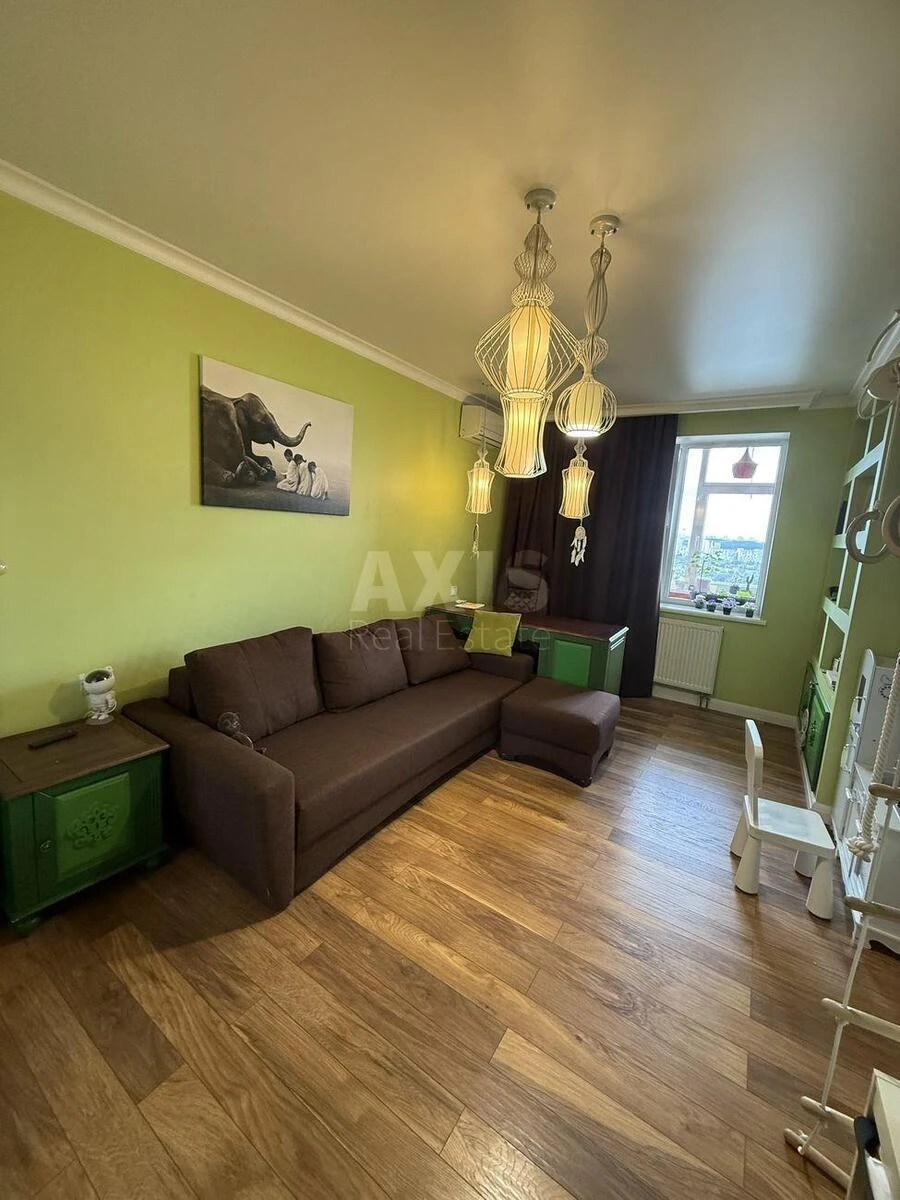 2k apartment vul. Revuc'kogo 9715873