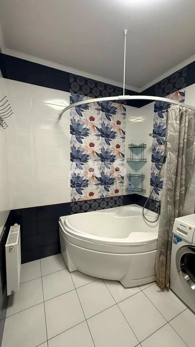 3k apartment vul. Ahmatovoi' Anny 30645307