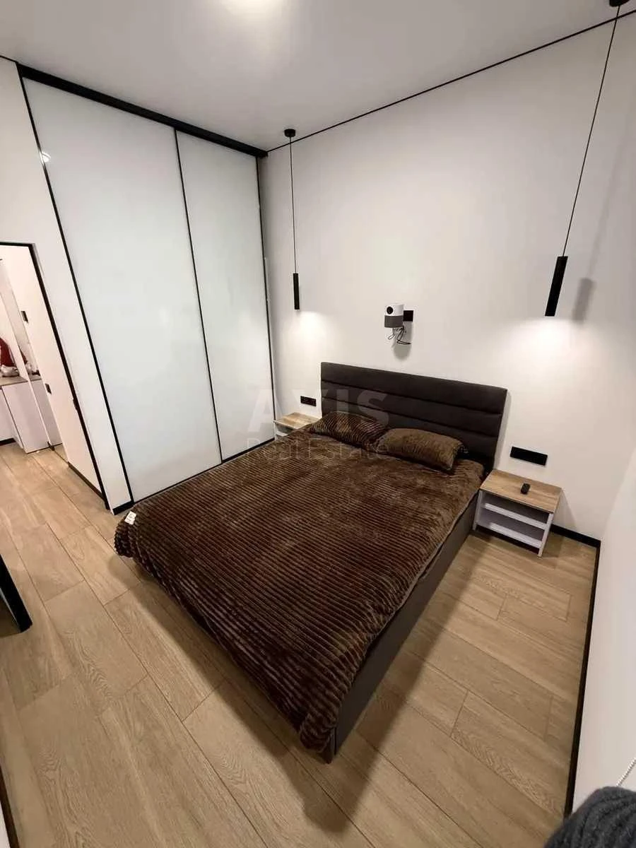 1k apartment pr-t Berestejskij 11Б657327