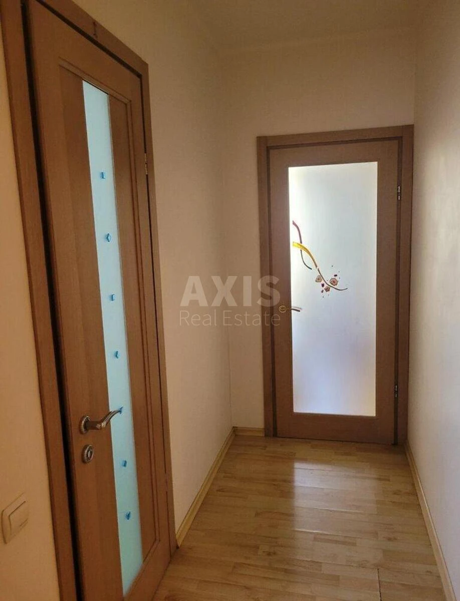 3к квартира пр-т Гонгадзе Георгия 18Ж707807