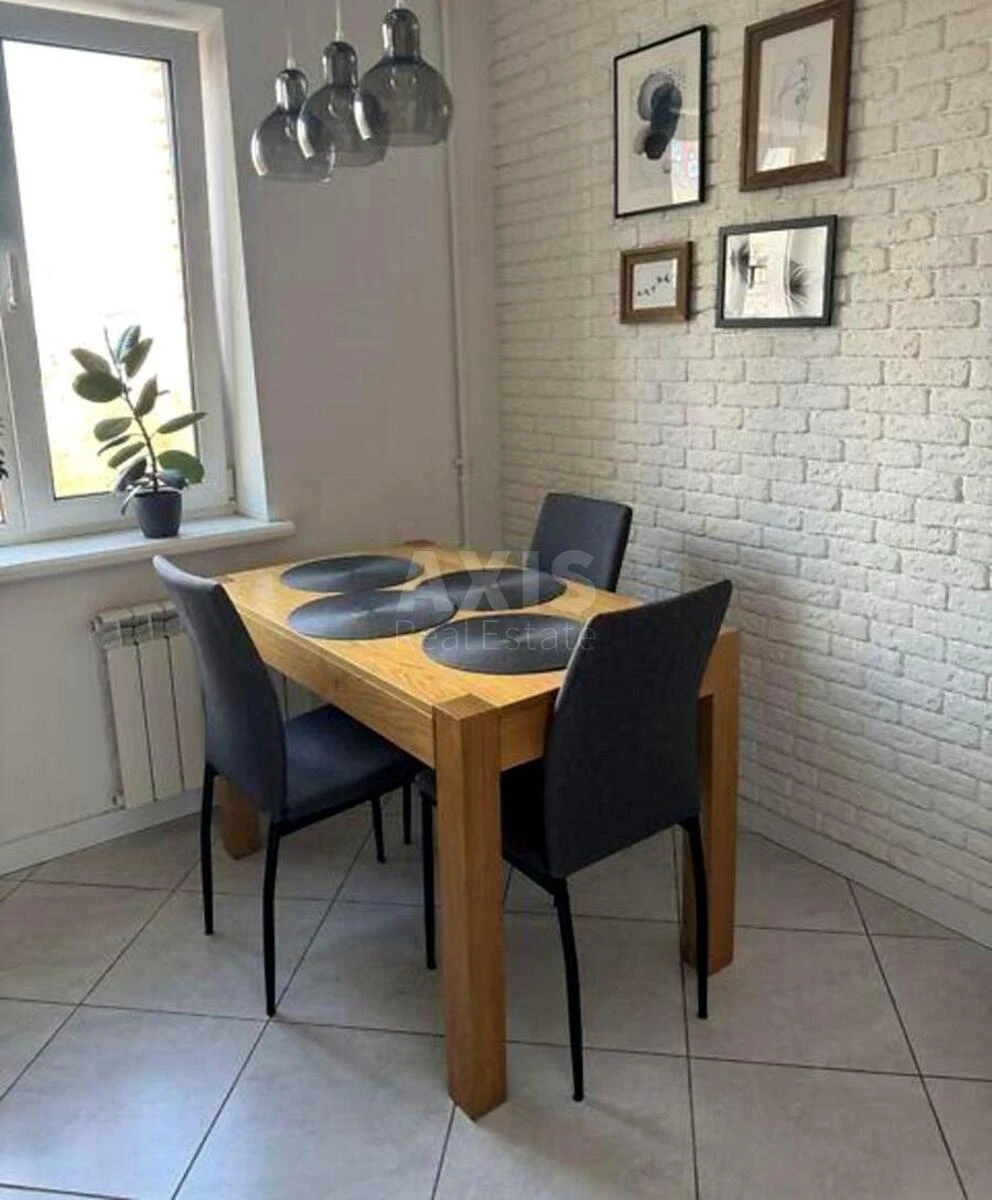 3k apartment vul. Kravchenka Mykoly 17644770