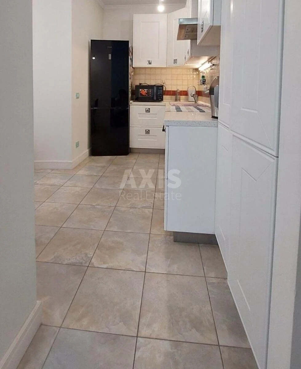 3k apartment vul. Petra Kalnyshevs'kogo 7678420