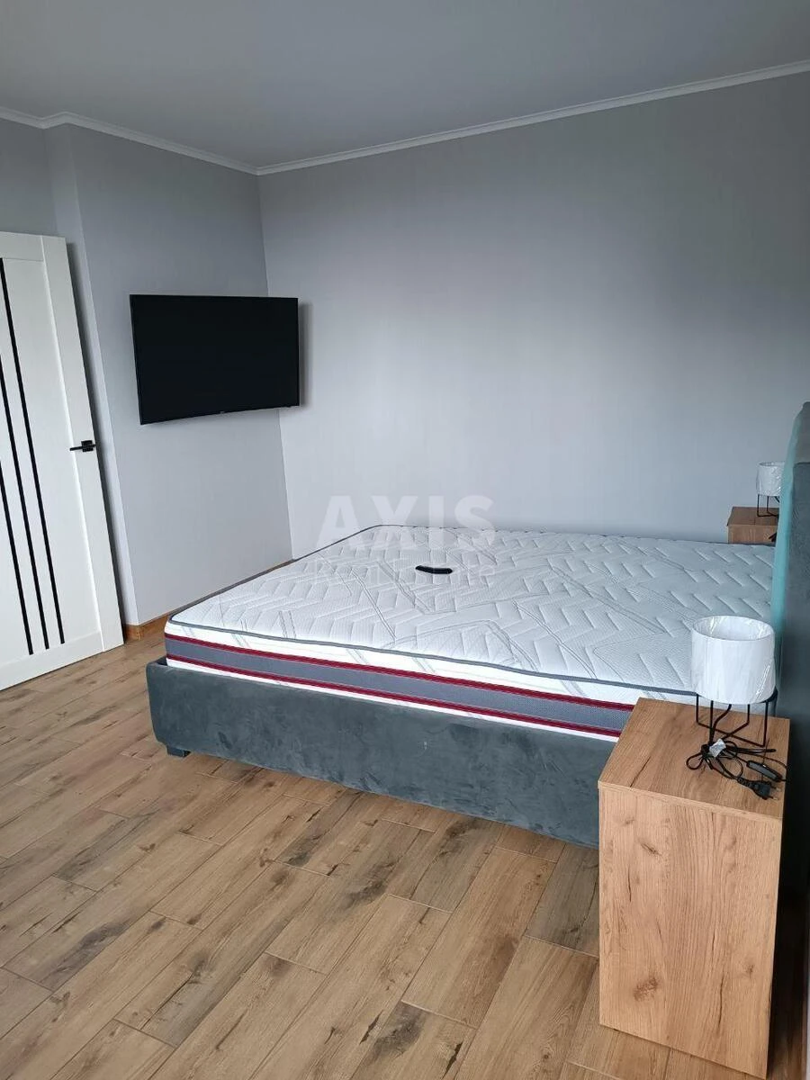 1k apartment vul. Myhajla Maksymovycha 32А645102