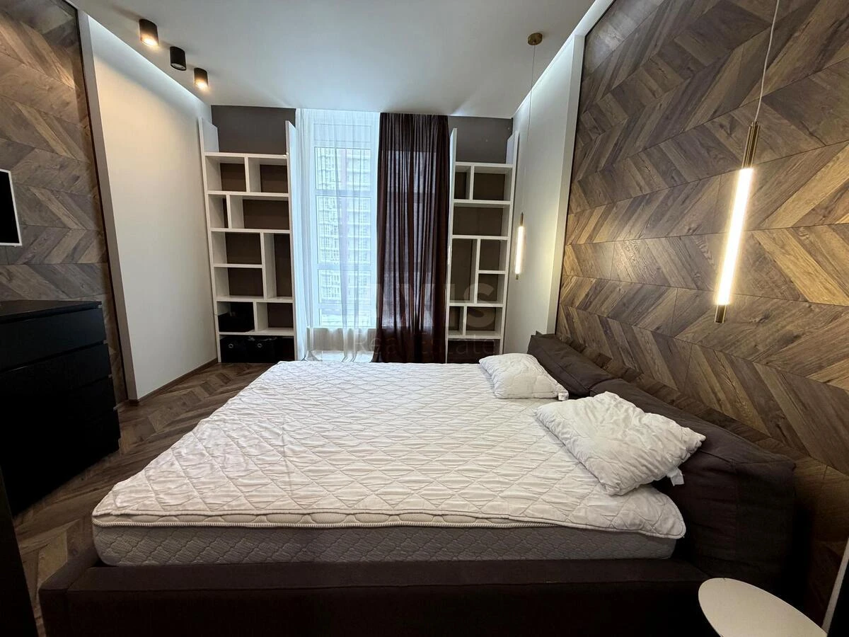 3k apartment vul. Filatova Akademika 2/1676373