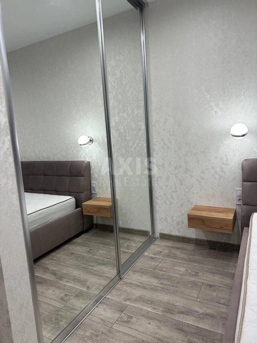 2к квартира пр-т Европейского Союза 83643924