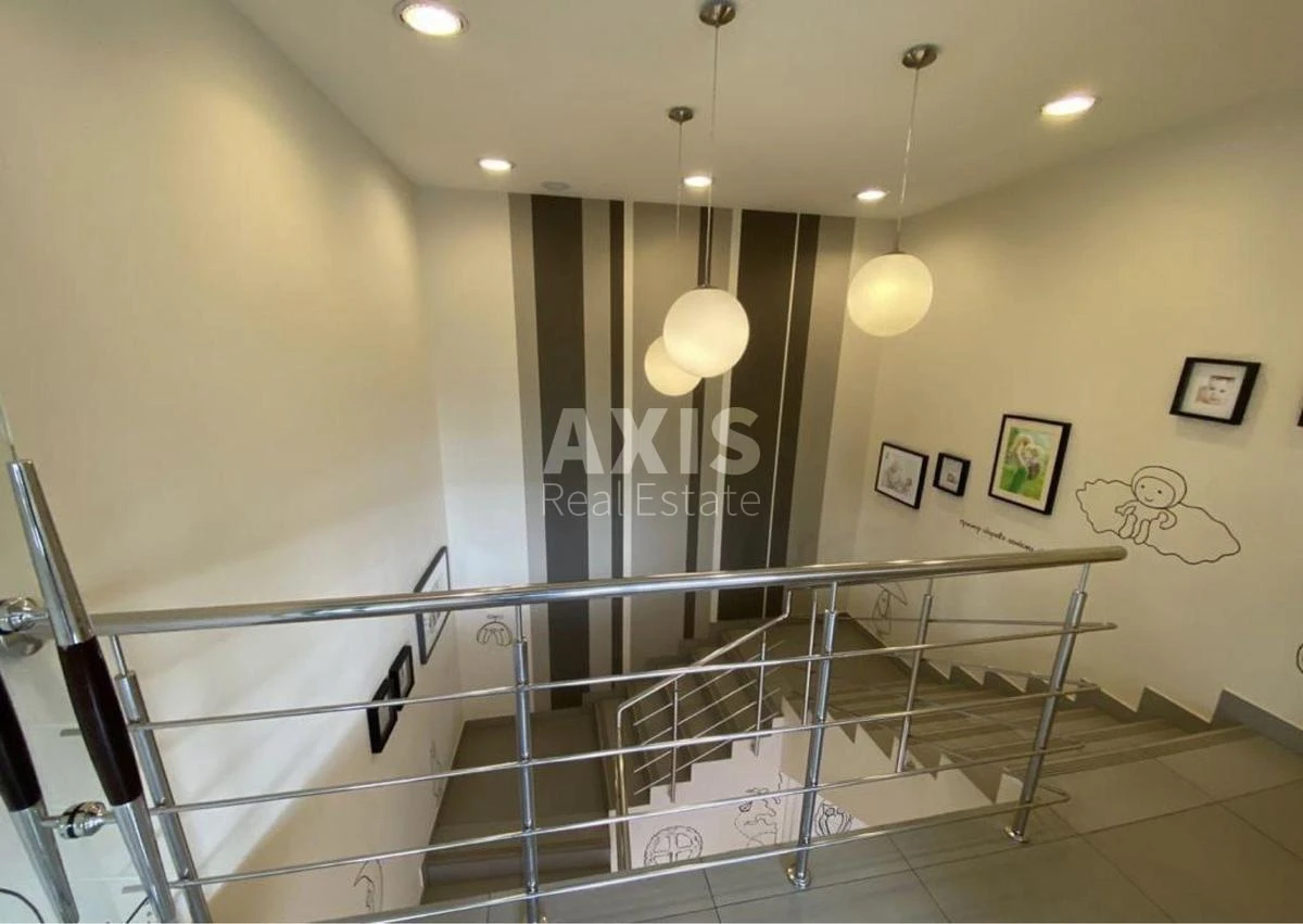 Объект сервиса наб. Днепровская 19, 500м2336705