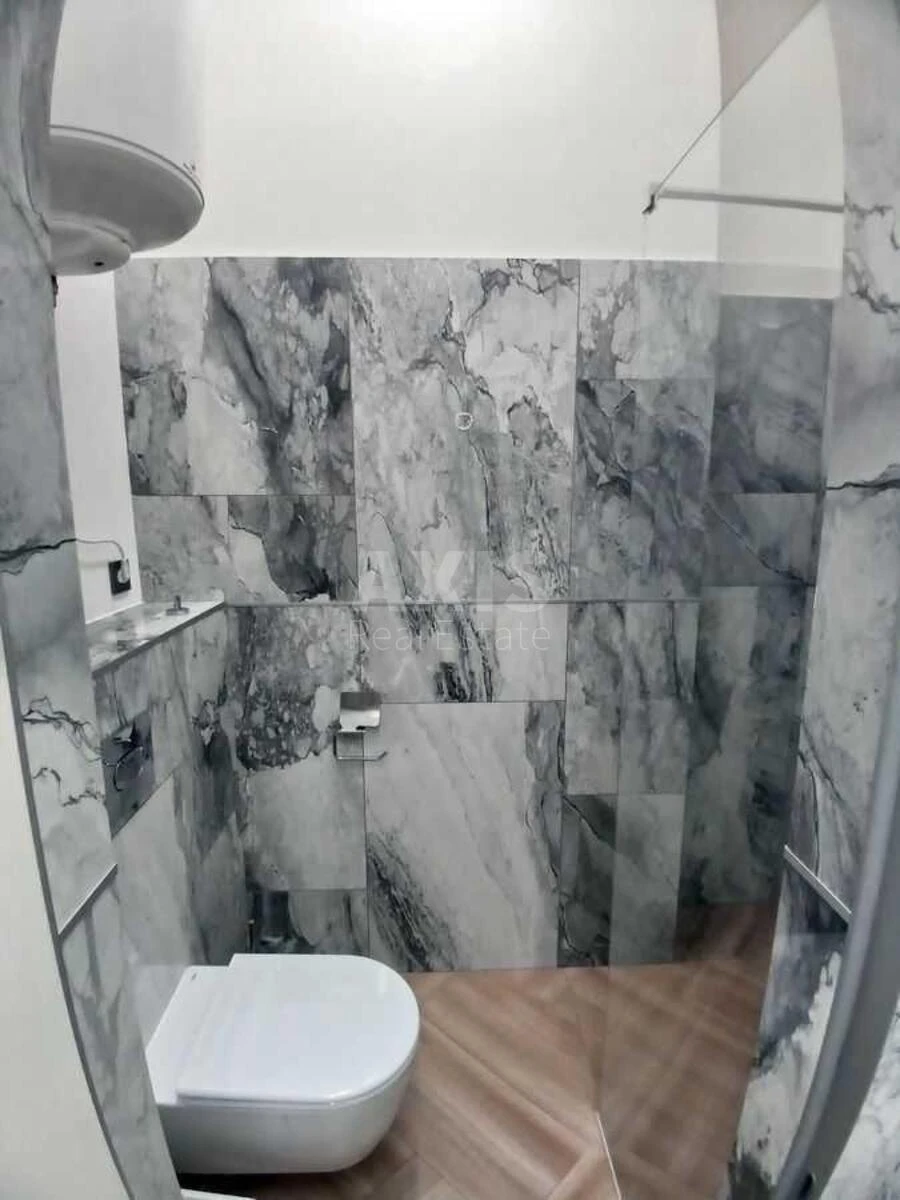 Office vul. Sichovyh Stril'civ 44А, 250m26723912