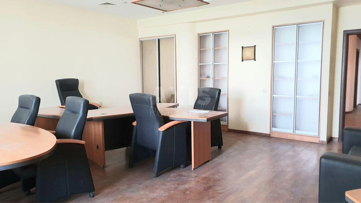 Офис ул. Руденко Ларисы 6А, 204м2656880