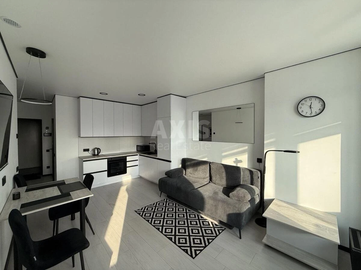 1k apartment pr-t Berestejskij 11Б65720