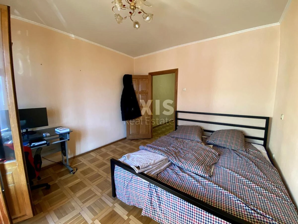 5k apartment vul. Александры Эстер 10/87665322