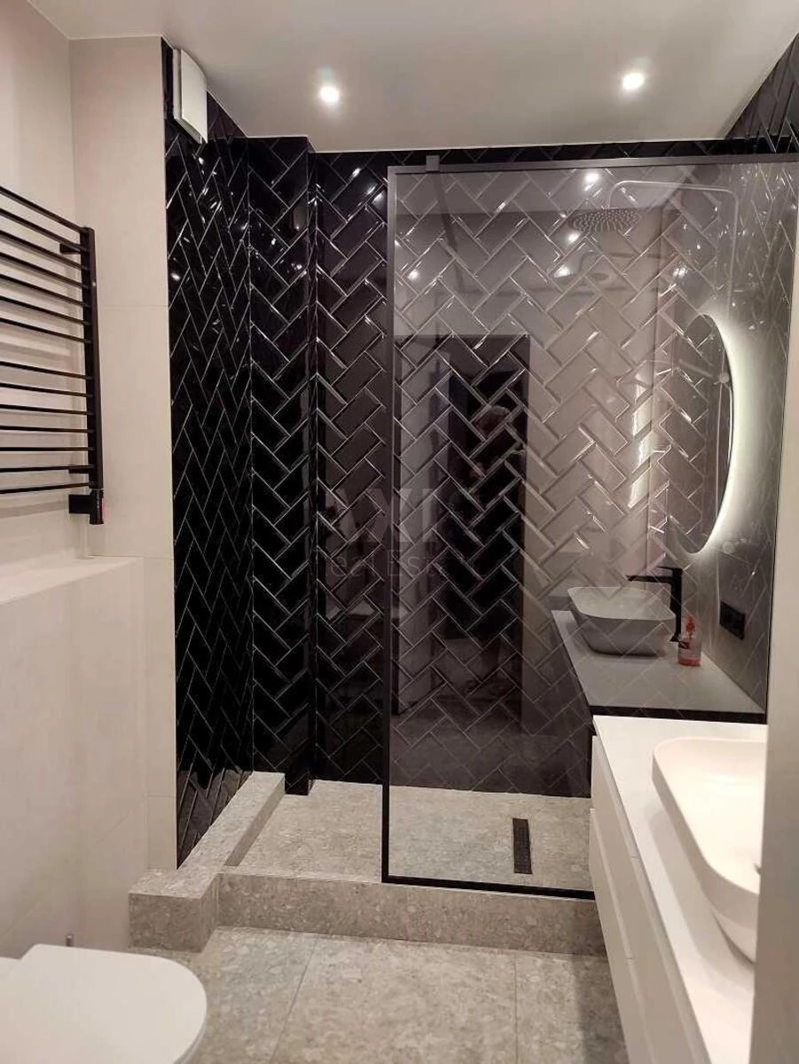 1k apartment vul. L'vivs'ka 157109913
