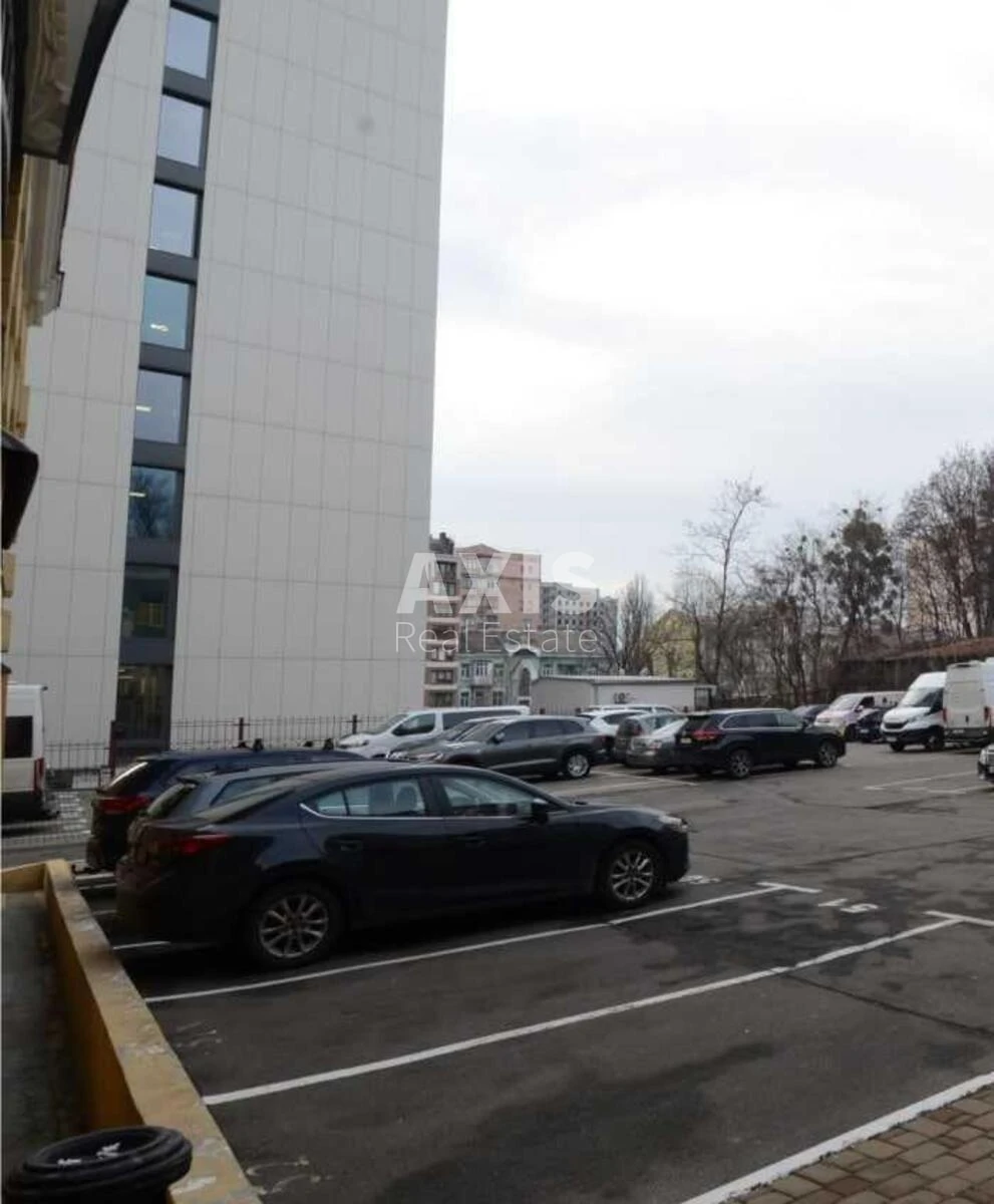 Office vul. Bul'varno-Kudrjavs'ka 22/24, 234m261868