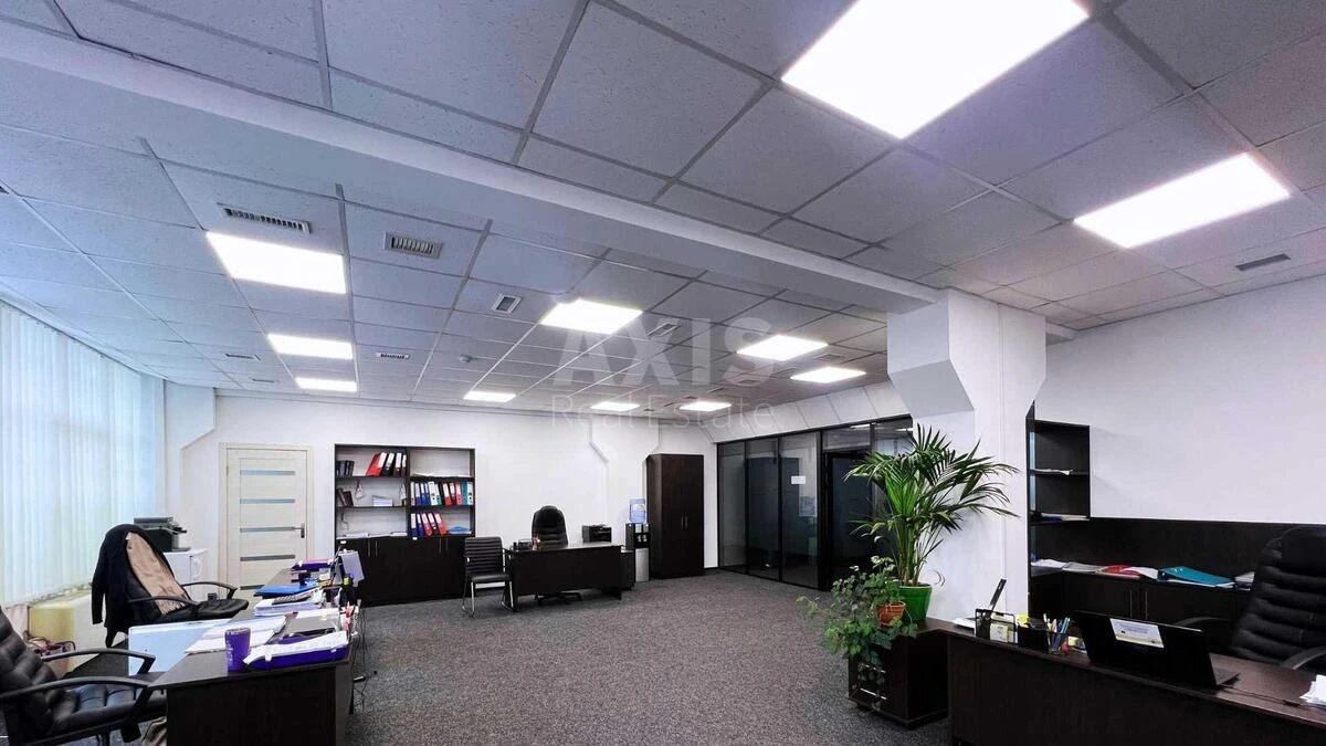 Office vul. Degtjarivs'ka 52, 398m2648850