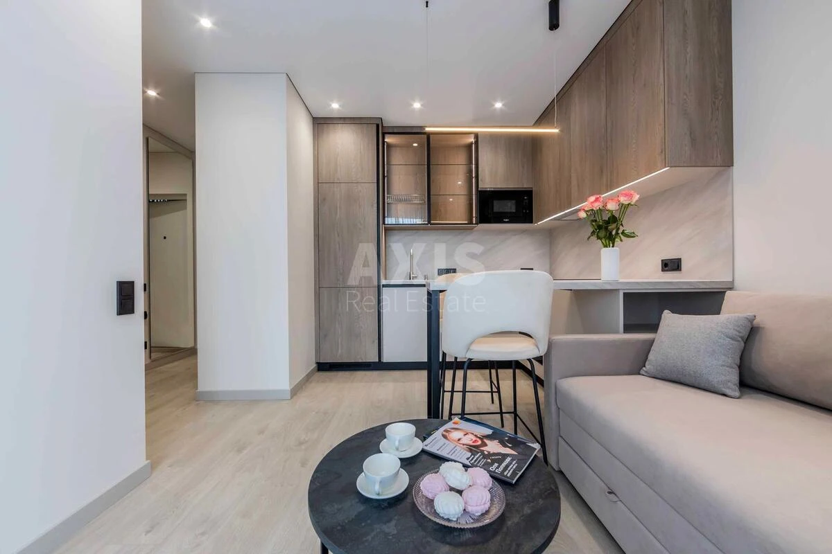 1k apartment vul. Brativ Shemetiv 10/8665125