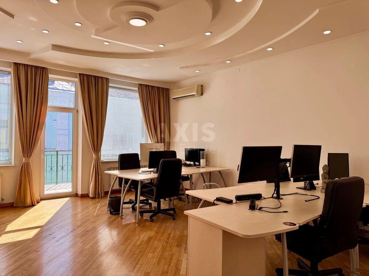 6к квартира ул. Трехсвятительская 135770510