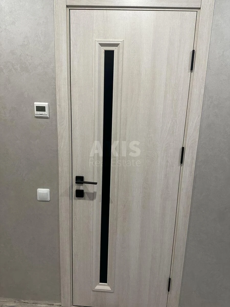 1к квартира ул. Новоукраинская 24696945