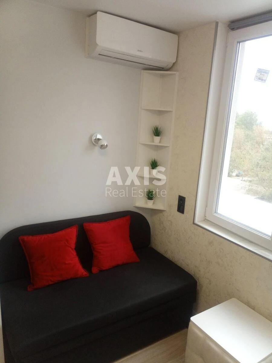 1k apartment vul. Oleha Mudraka One B652853