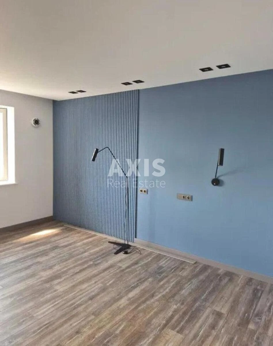 3k apartment vul. Garmatna Thirty-eight B699429
