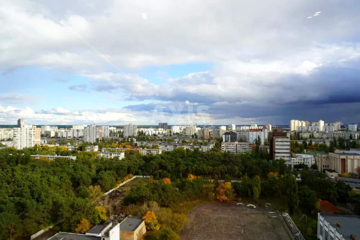 1к квартира ул. Князя Романа Мстиславича 266684511