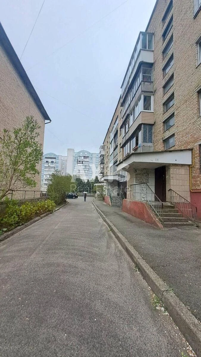 3к квартира пер. Уссурийский 6682299