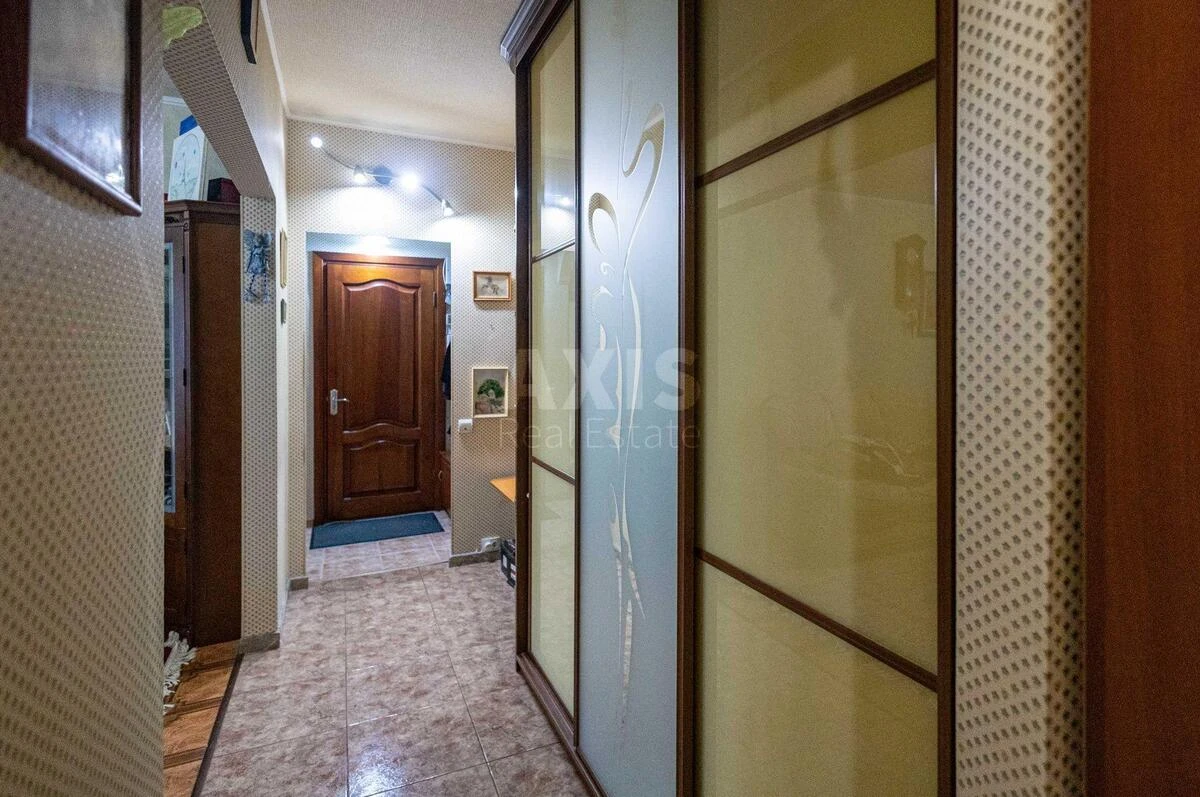 3k apartment vul. Gajdaj Zoi' 107008513