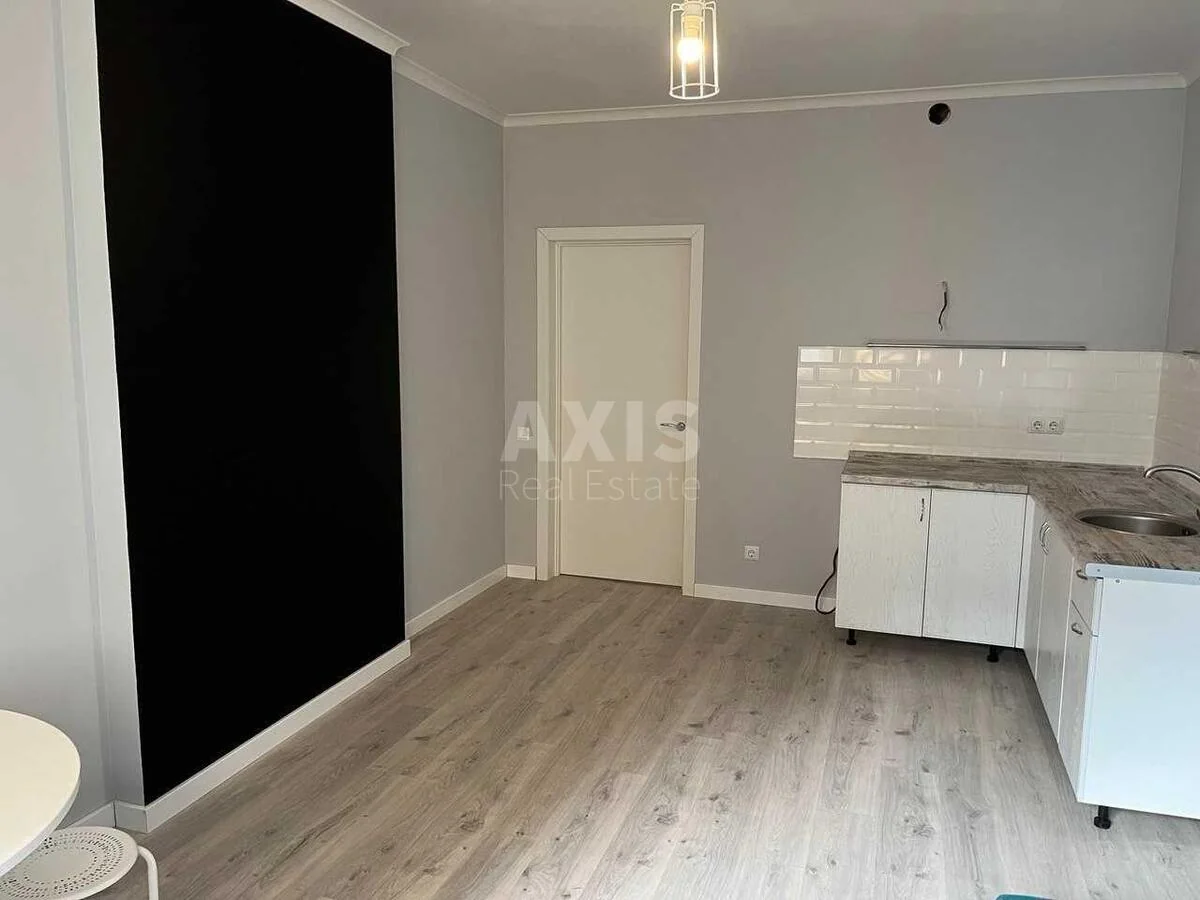 1k apartment vul. Kondratjuka Jurija 3