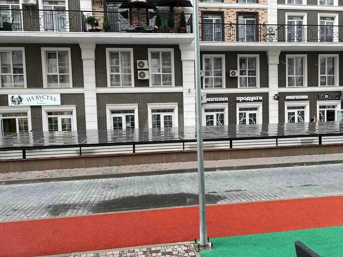 Объект торговли ул. Михаила Максимовича 26, 48м2675654