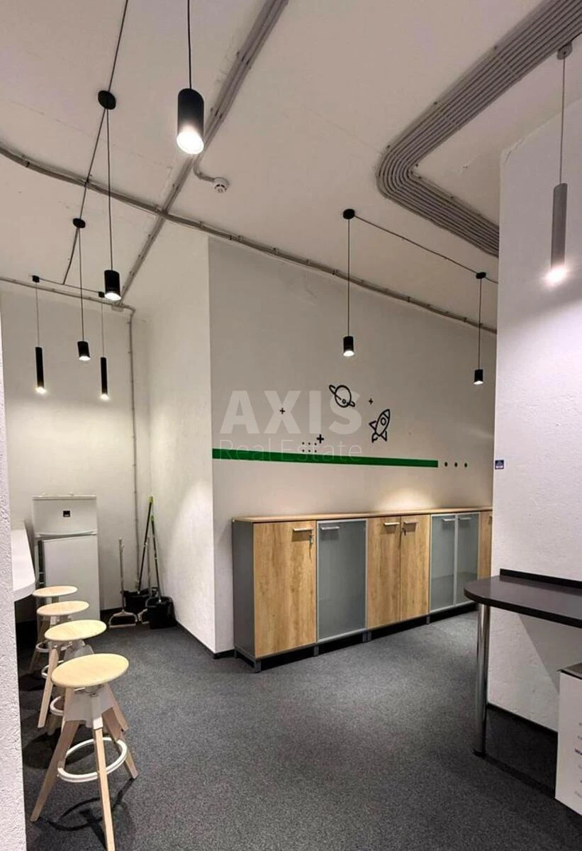 Office uzv. Klovs'kyj 7A, 200m265907