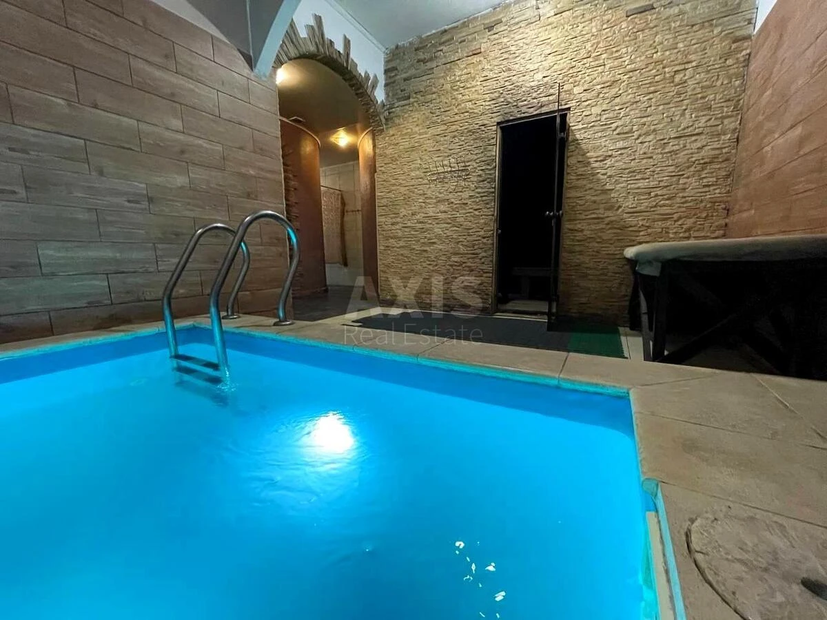 Объект торговли ул. Зеленая 85, 215м2658140