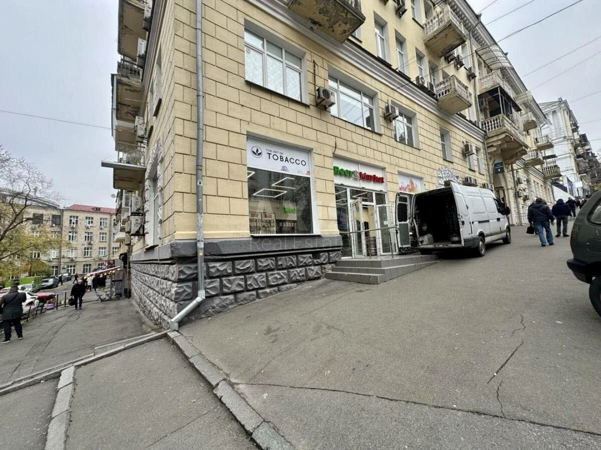 Объект торговли ул. Лютеранская 3, 145м264444