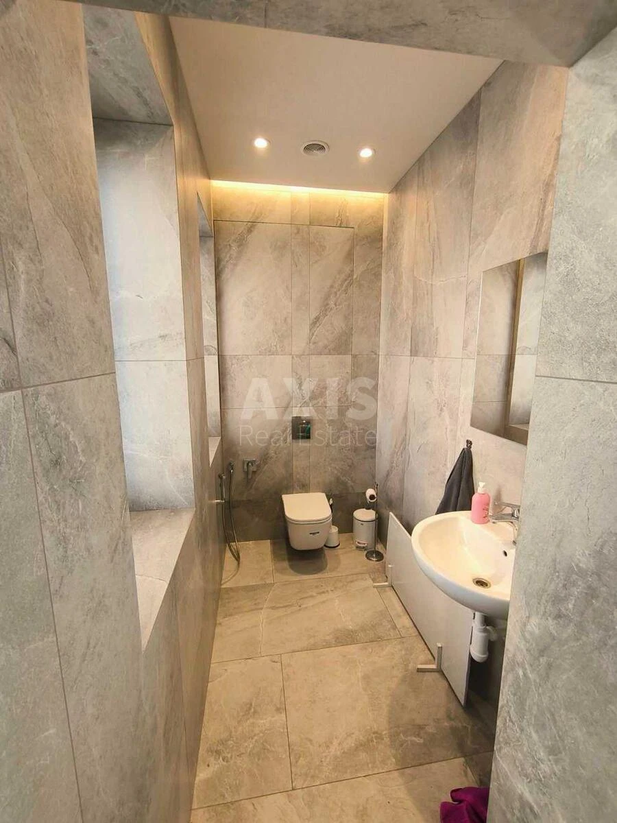 Office vul. Vasylya Tyutyunnyka 5А, 95m26503513