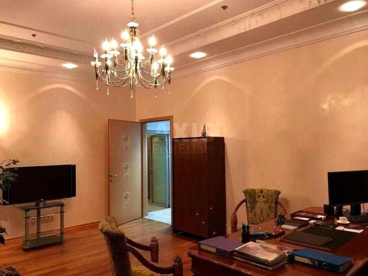 Офис ул. Бассейная 2, 422м2702615