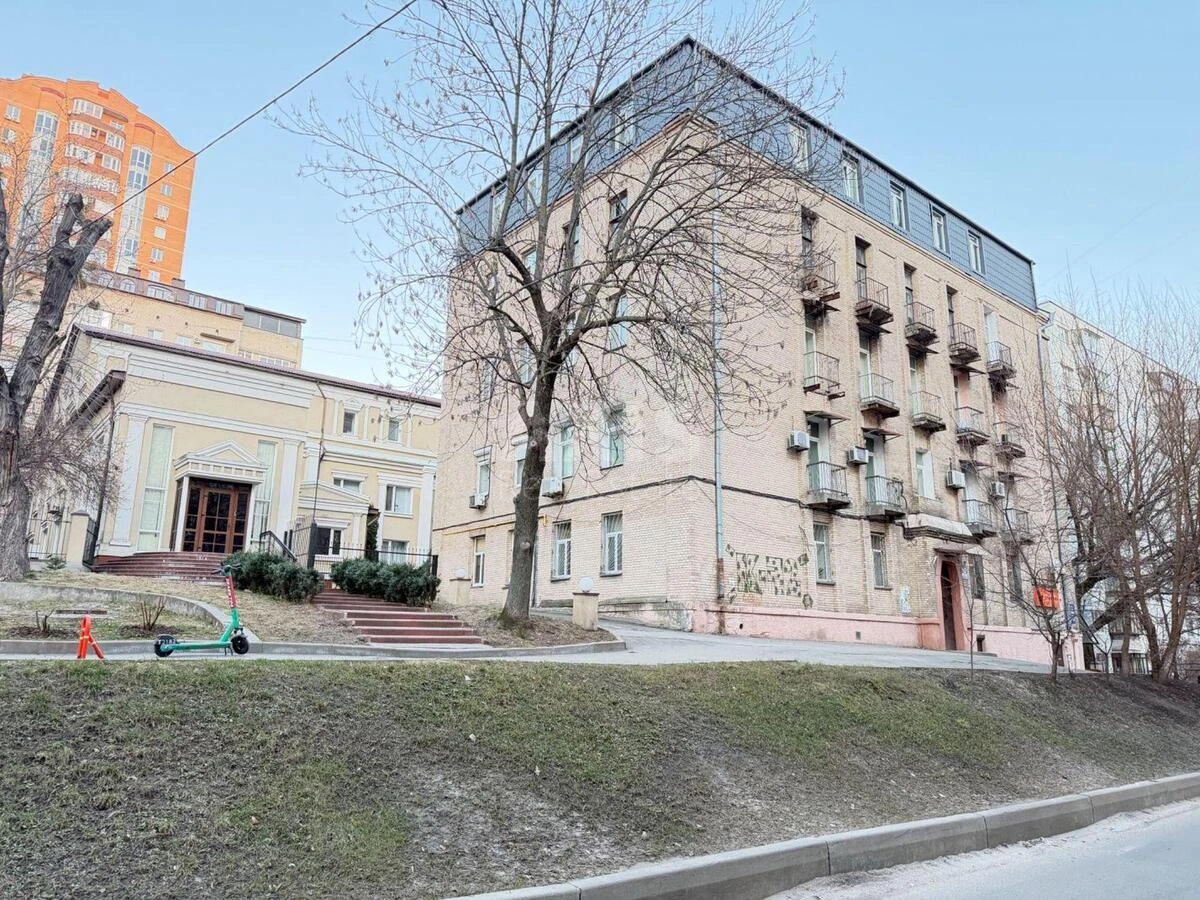 2к квартира ул. Василия Тютюнника 136709921