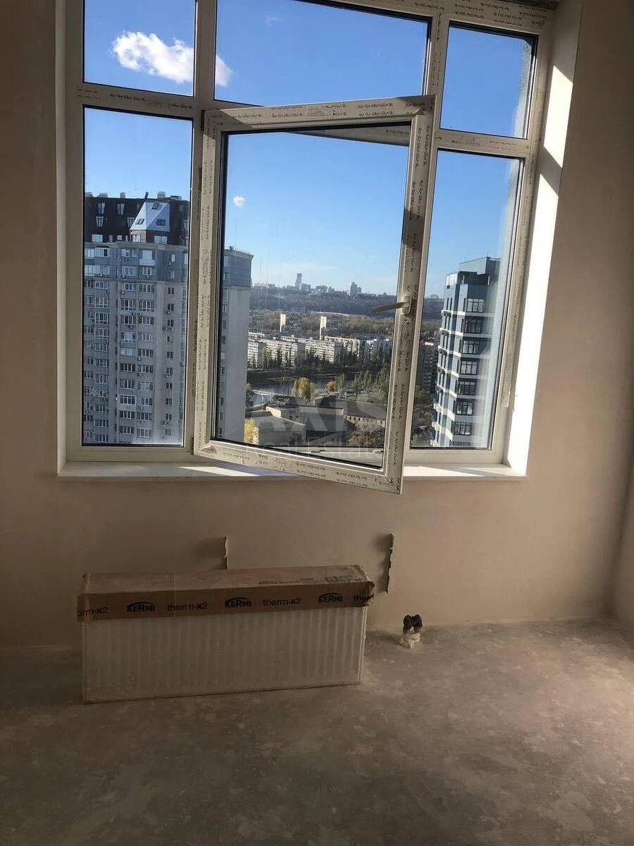 1k apartment vul. Sverstjuka Jevgena 4699719