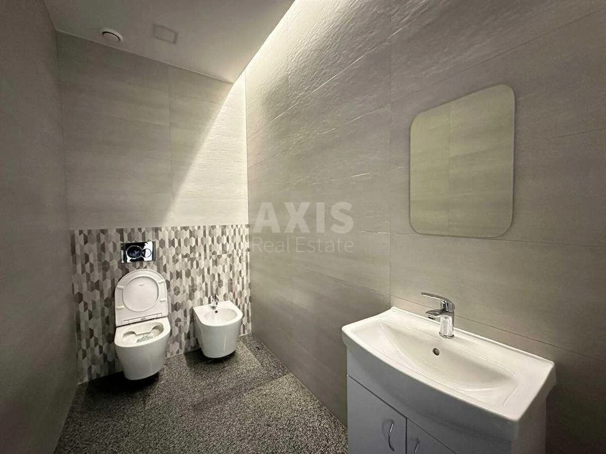 Office vul. Verhn'ogirs'ka 7, 1000m26697822