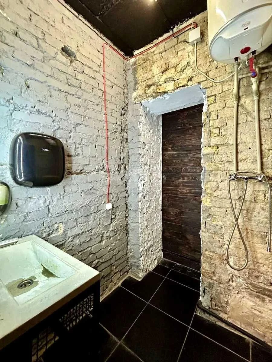 Office vul. Rybal's'ka 2, 66m26868510