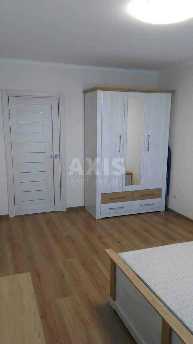 1k apartment pr-t Nauky 606705310